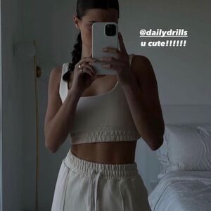 DAILY DRILLS SWEATSHIRT BRA SIZE MED